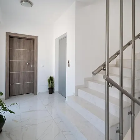 Amersa Luxury Appartamento Candia
